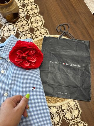 Camisa Tommy Hilfiger logo a cuadros Talla M