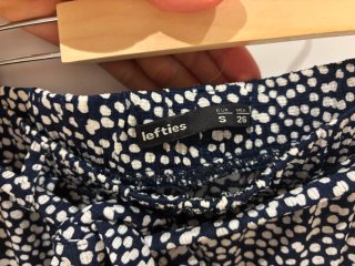Minifalda estampada lunares