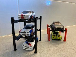 Elevadores para coches 1/43 , 1/64 y 1/18