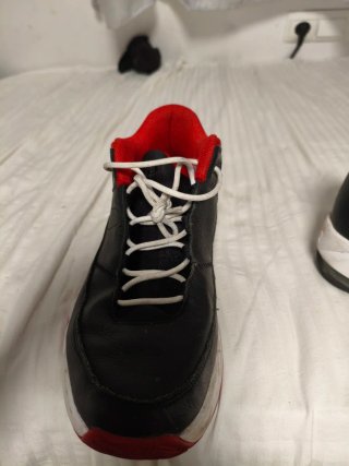 Zapatillas Nike Air Jordan 23 Negras Rojas
