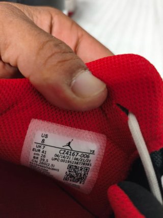 Zapatillas Nike Air Jordan 23 Negras Rojas