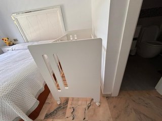 Cuna de bebé madera lacada blanco