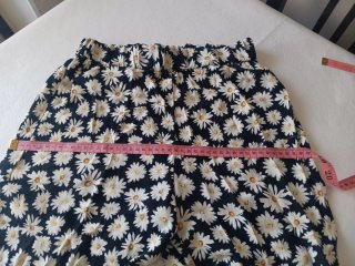 Pantalón estampado flores Pull&Bear