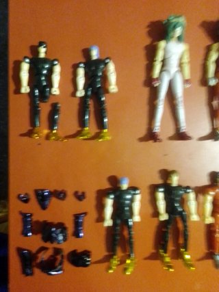 20 Figuras Los Caballeros del Zodiaco 2001 y 2003