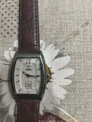 2 relojes,viceroy y festina ,escucho ofertas