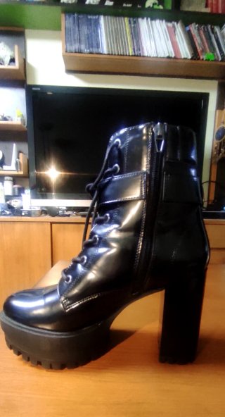 Botines Plataforma Bershka Talla 37