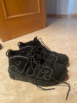 Zapatillas Nike Air More Uptempo Negras