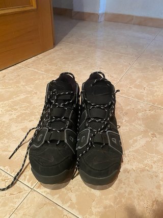 Zapatillas Nike Air More Uptempo Negras