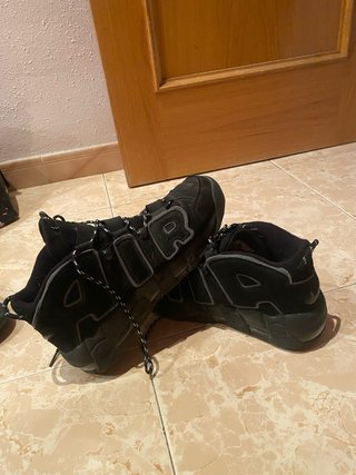 Zapatillas Nike Air More Uptempo Negras