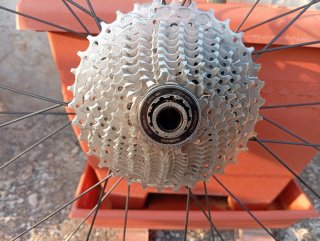 Juego Ruedas Ciclismo con Discos y Cubiertas