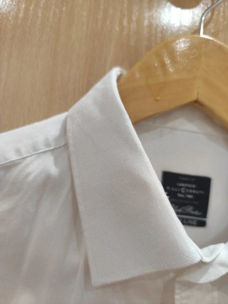 Camisa blanca de vestir