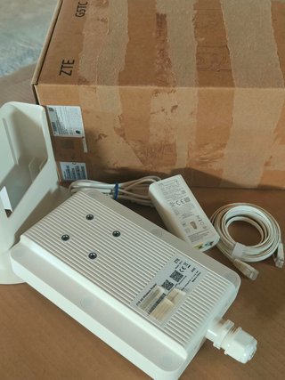Router ZTE G5TC 5G Indoor/Outdoor (Drei)