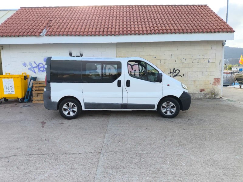 Opel Vivaro 2003 - foto 1