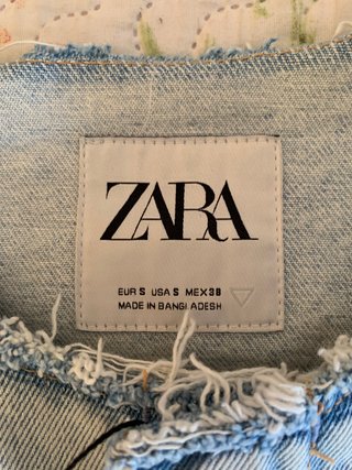 Conjunto Denim Zara azul claro costuras