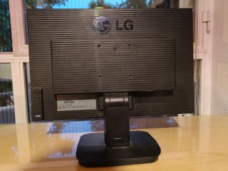 Monitor LG Flatron L192WS 19