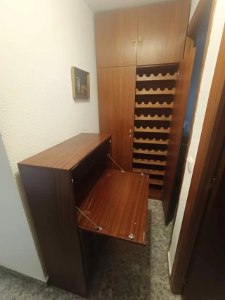 Mobiliario vintage para vivienda. Lote completo