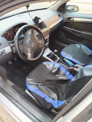 Opel Astra 2006