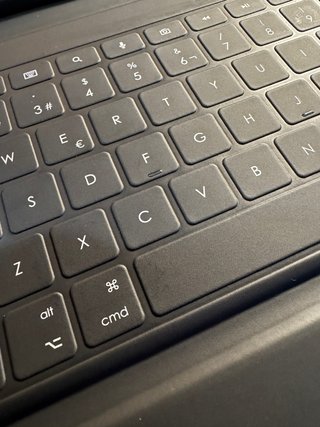 Funda Teclado Logitech Combo Touch iPad 10.2