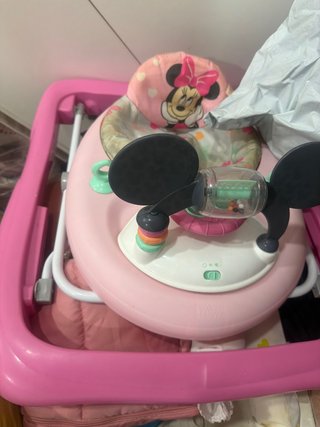Caminador para bebé Minnie Mouse