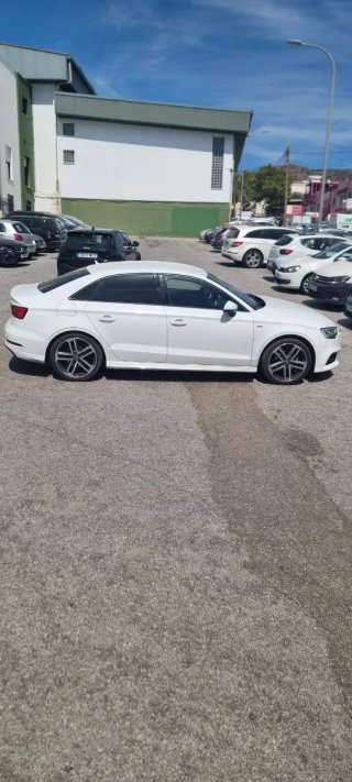Audi A3 1.5 TFSI S line  150 CV