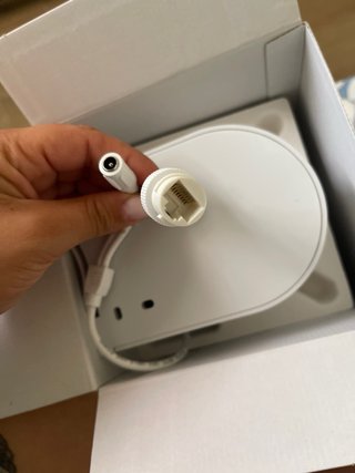 Cámara EZVIZ H8c 4G Nueva Sin estrenar