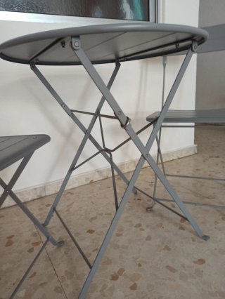 Mesa y 2 Sillas Plegables IKEA