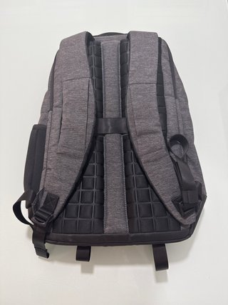 Mochila Timbuk2 Authority Negra/Gris