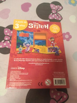 Libro Stitch con figuritas
