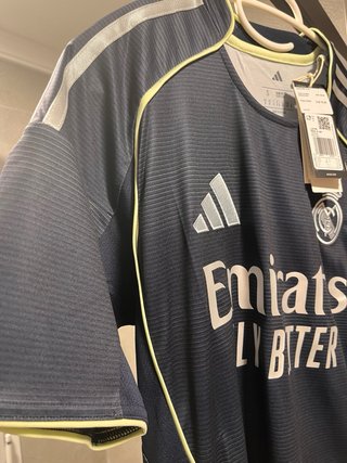 Camiseta Real Madrid 25/26 Adidas Talla S