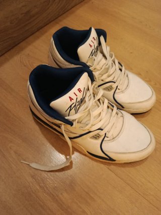 Nike Air Flight '89 Blancas y Azules