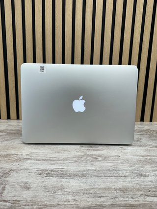 MacBook Air 13" 2017 i7 8GB 256GB