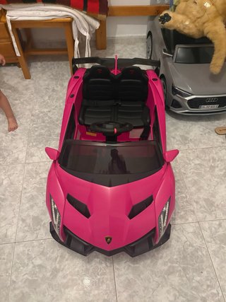 Coche eléctrico infantil rosa