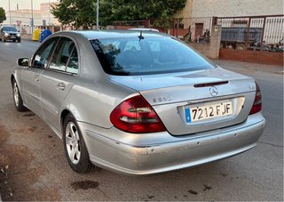 Mercedes-Benz Clase E 2003