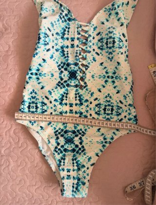 Bañador Hollister Tie-Dye Talla XS