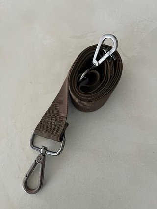 Mochila multi bolsillo con cremallera