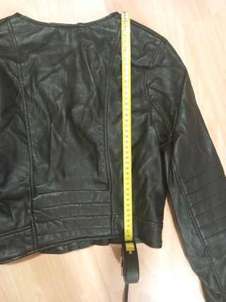 Chaqueta H&M efecto piel corta  Talla 32/XXS