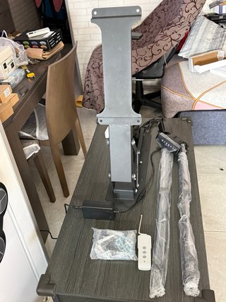 Elevador TV VEVOR Motorizado Nuevo