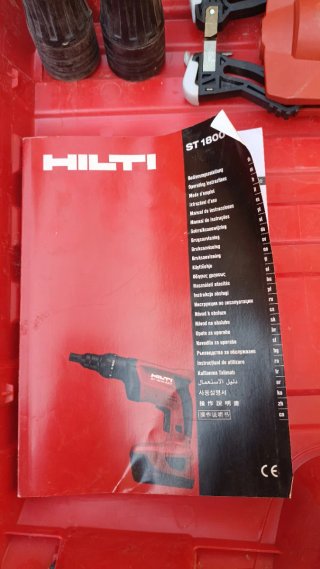 Hilti ST 1800-A22 con accesorios