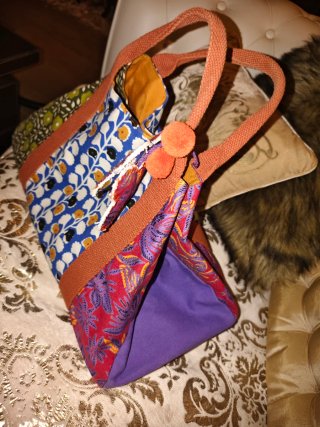 JUEGO BOLSO PATCHWORK Y NECESER A JUEGO ZARA