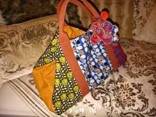 JUEGO BOLSO PATCHWORK Y NECESER A JUEGO ZARA