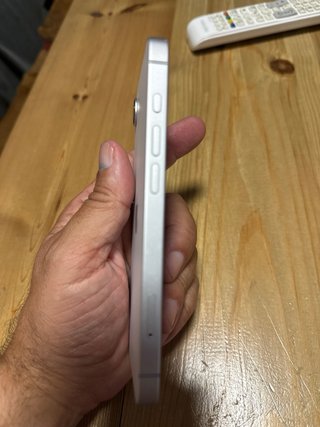 iPhone 16e Apple en perfecto estado nunca reparado
