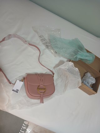 +250€ Love Moschino + regalo