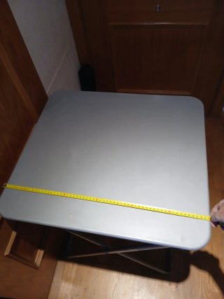 Mesa de acero plegable