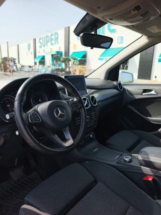 Mercedes B220d 177CV Automático · Garantía 12 m