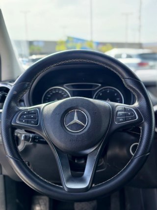Mercedes B220d 177CV Automático · Garantía 12 m