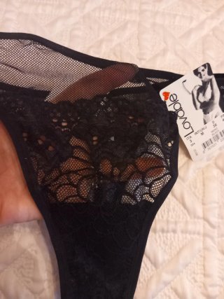 Perizoma donna pizzo nero Lovable taglia IT. 3