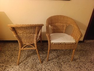 2 Sillones Ratán IKEA con Cojines Blancos