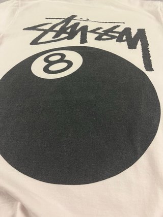 Camiseta Stüssy 8 Ball Rosa Claro