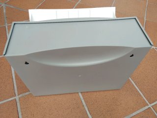Zapatero plástico gris y blanco