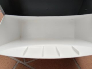 Zapatero plástico gris y blanco